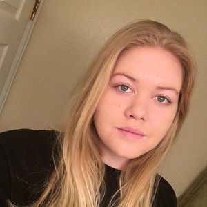 Meet your Posher, Rachell